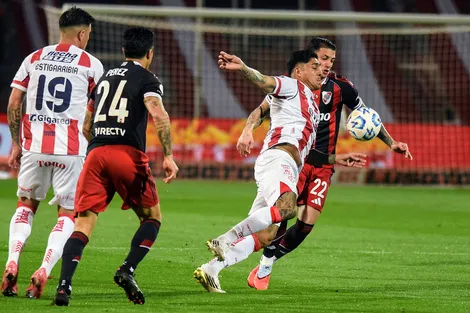 967044-00024310-04_0